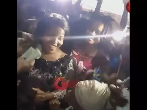 Video: Odunlade Adekola Sprays Money On His Wife As They Danced Together At There New Home. Celebration